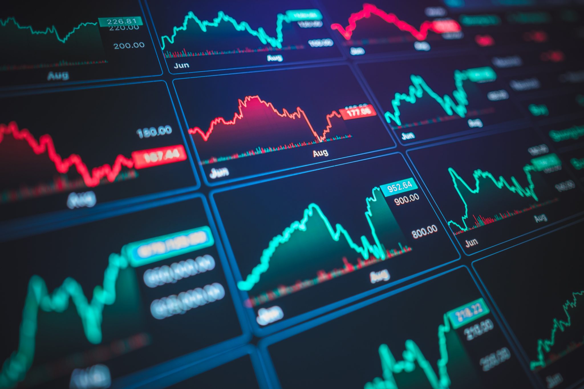 stock market crashes, AI-driven trading, and real-time financial analytics.